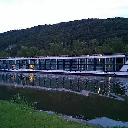 Maifeld-fewo Rhapsodie