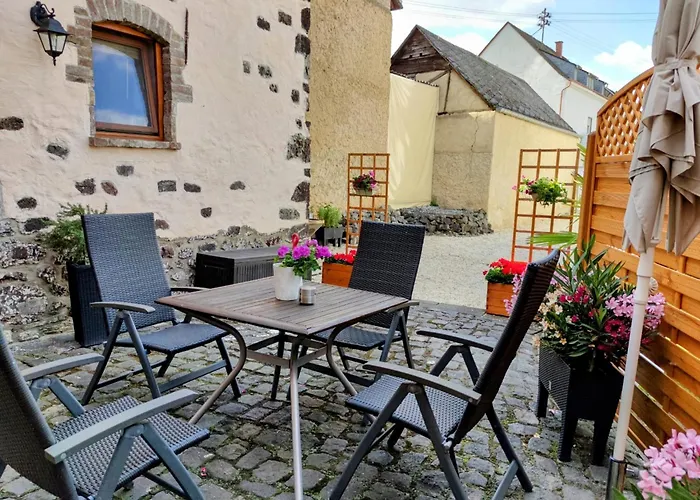 Maifeld-fewo Rhapsodie * Kerben